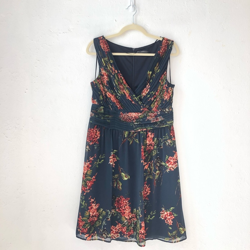 esprit navy floral dress surplice neckline pleats